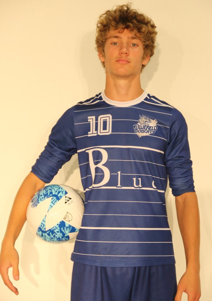 Jonathan Kent is a grade 12 student at Bluefield